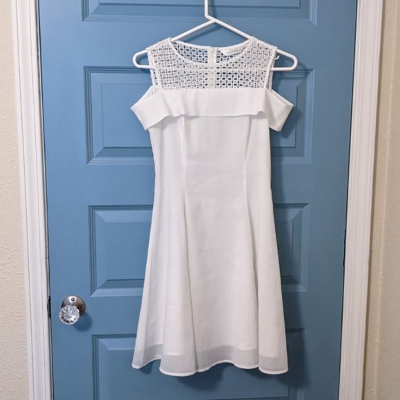 Duoyi Dresses & Skirts - Clearance Clear Out Sale!!! Duoyi White Fit and Flare Dress - Women's